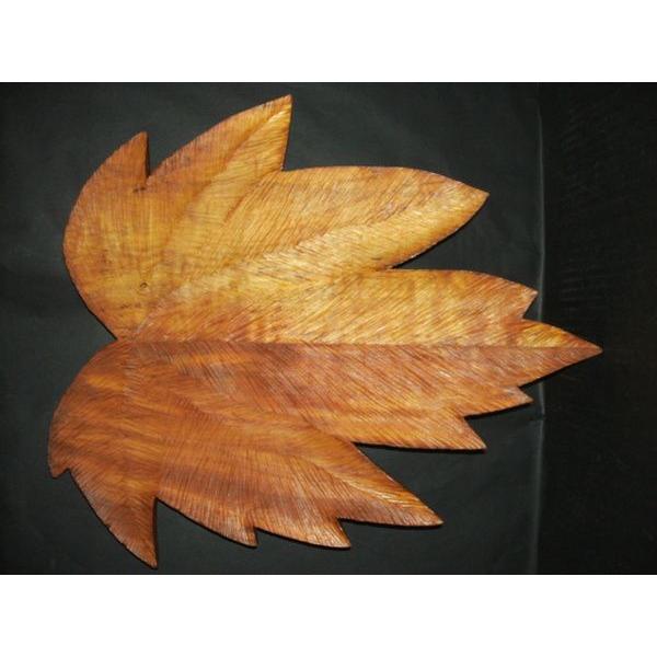 葉 木製オブジェ 伝統的な石彫刻 鳥と葉のオブジェ 木彫刻 アート 『