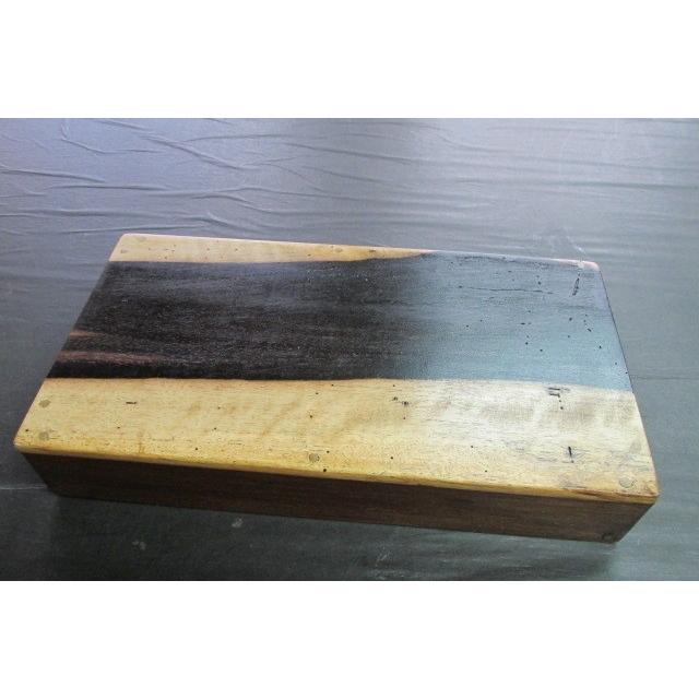 黒柿ポリウレタン仕上げ硯箱　木製　銘木　硯箱　文箱　手許箱　木工芸　一枚板　鏡板　工芸　木工　作家