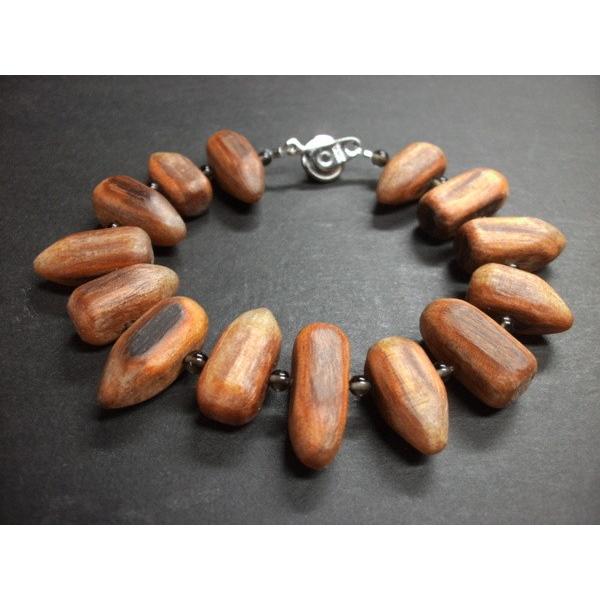 肥松素磨きどんぐりブレスレット 木製ブレスレット 木のアクセサリー