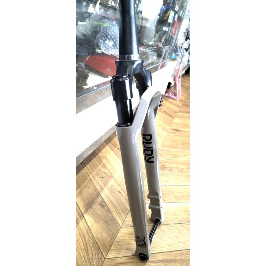 新品 ROCKSHOX Rudy Ultimate XPLR 40mm Travel Kwiqsand 新品 ROCKSHOX Rudy Ultimate XPLR 40mm Travel Kwiqsand