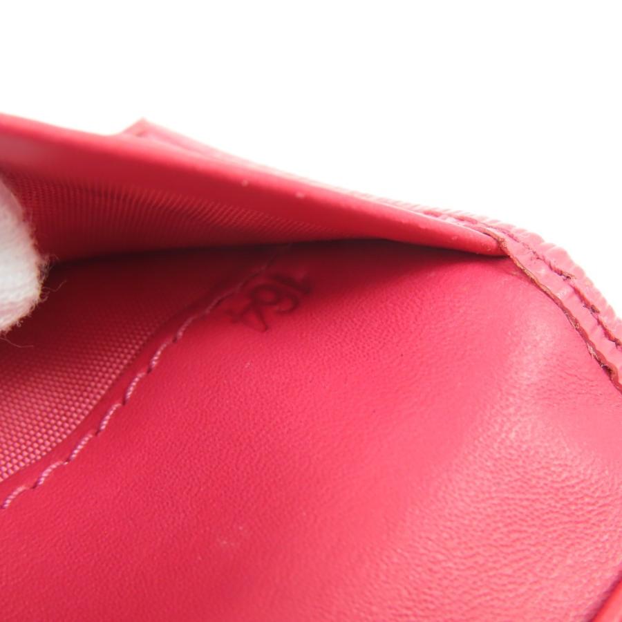PRADA（プラダ） 新品同様美品PRADA ロゴ 6連 VITELLO MOVE 1PG222