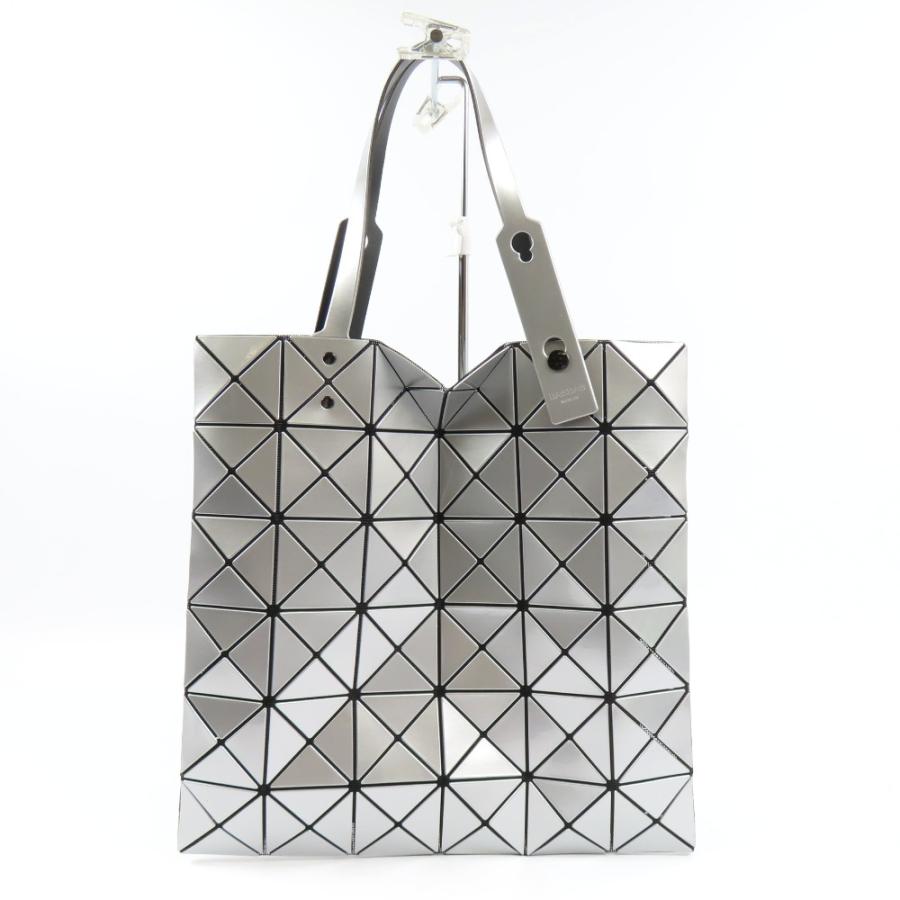 ISSEY MIYAKE（イッセイミヤケ） 新品同様美品ISSEY MIYAKE BAOBAO