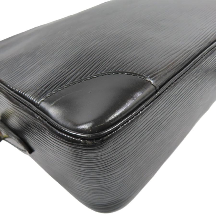 綺麗LOUIS VUITTON ルイヴィトン トロカデロ 斜め掛けOK ヴィンテージ エピ ショルダーバッグ レザー ブラック メンズ【中古】