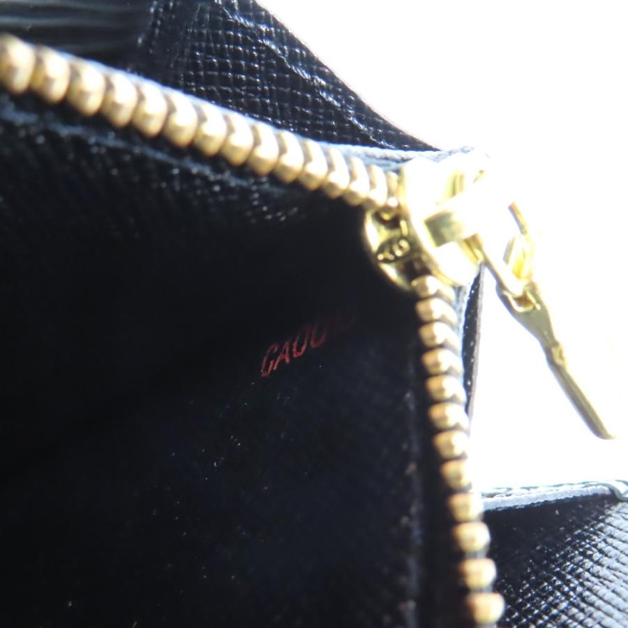 LOUIS VUITTON（ルイ・ヴィトン） 極美品 ポルトフォイユサラ ベタ無