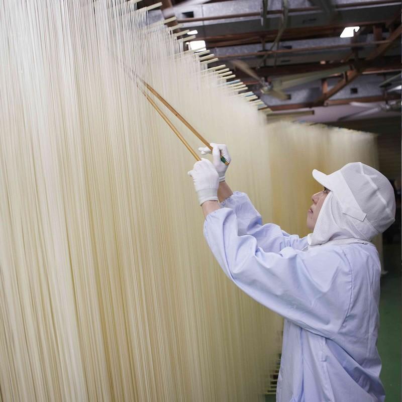 条件付き送料無料「前田産業」手延そうめん揖保乃糸 麺つゆ詰合せ（MI-300） |  | 05