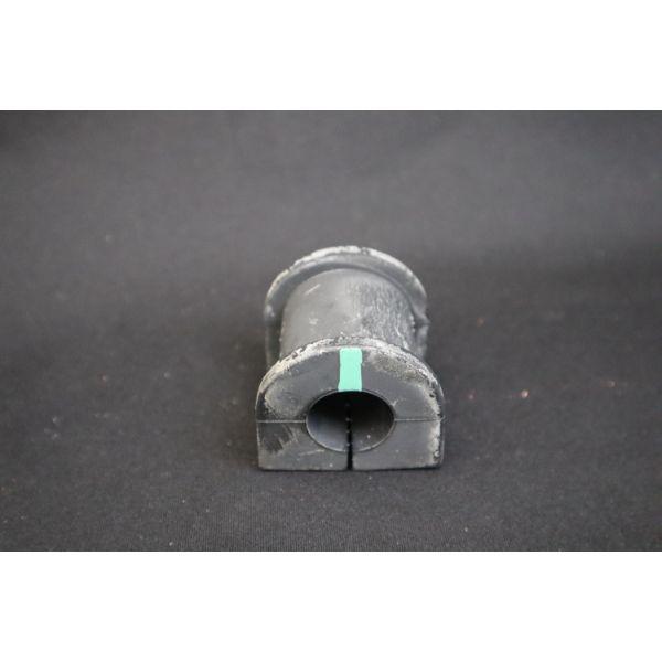 マツダ（Mazda） マツダ（MAZDA）ブツシユフロントスタビライザ/マツダ