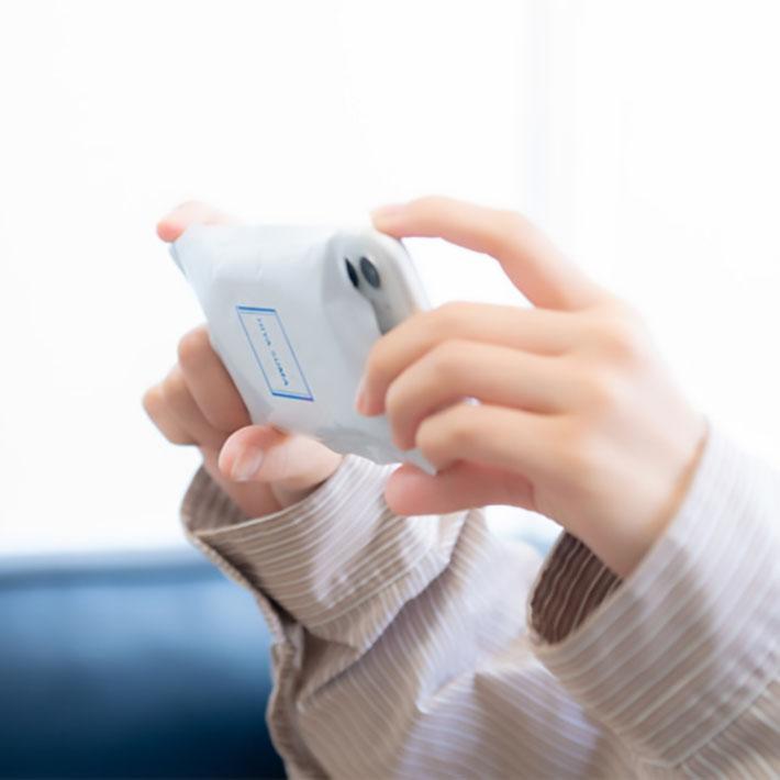 冷やスマPRO 盛夏用 スマホ熱中症対策 冷却 クーラー NEK ★REVM スマートフォン専用常温保冷剤 熱暴走 結露なし スマホ 冷感 冷却 |  | 09