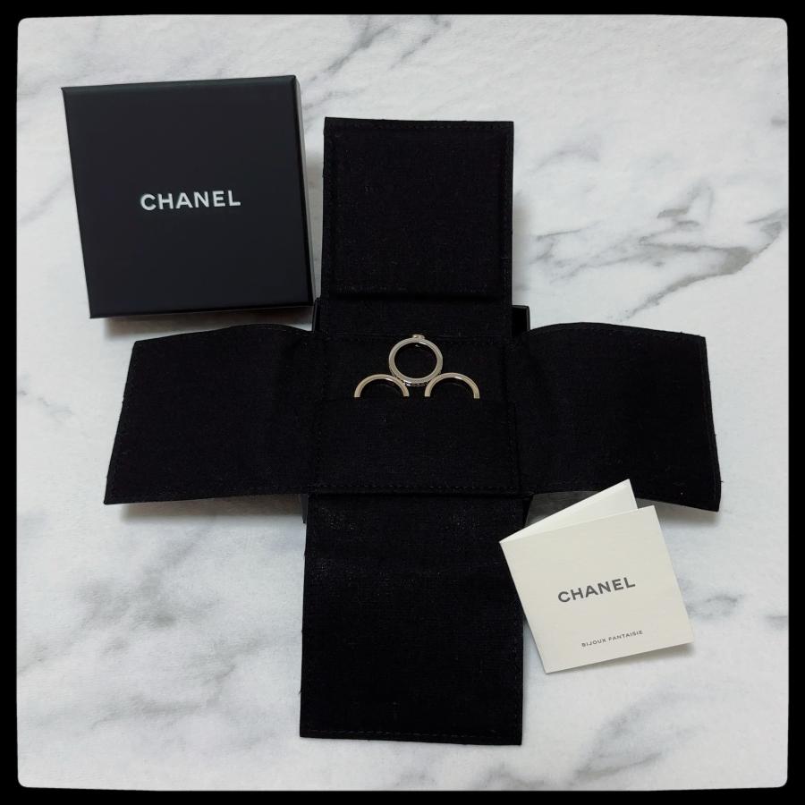 CHANEL 2026年春夏新作【新品】シャネル 直営店購入 ３連リング サイズ52 日本サイズ約12号 指輪 シャンパンゴールド シルバー ストラスの画像