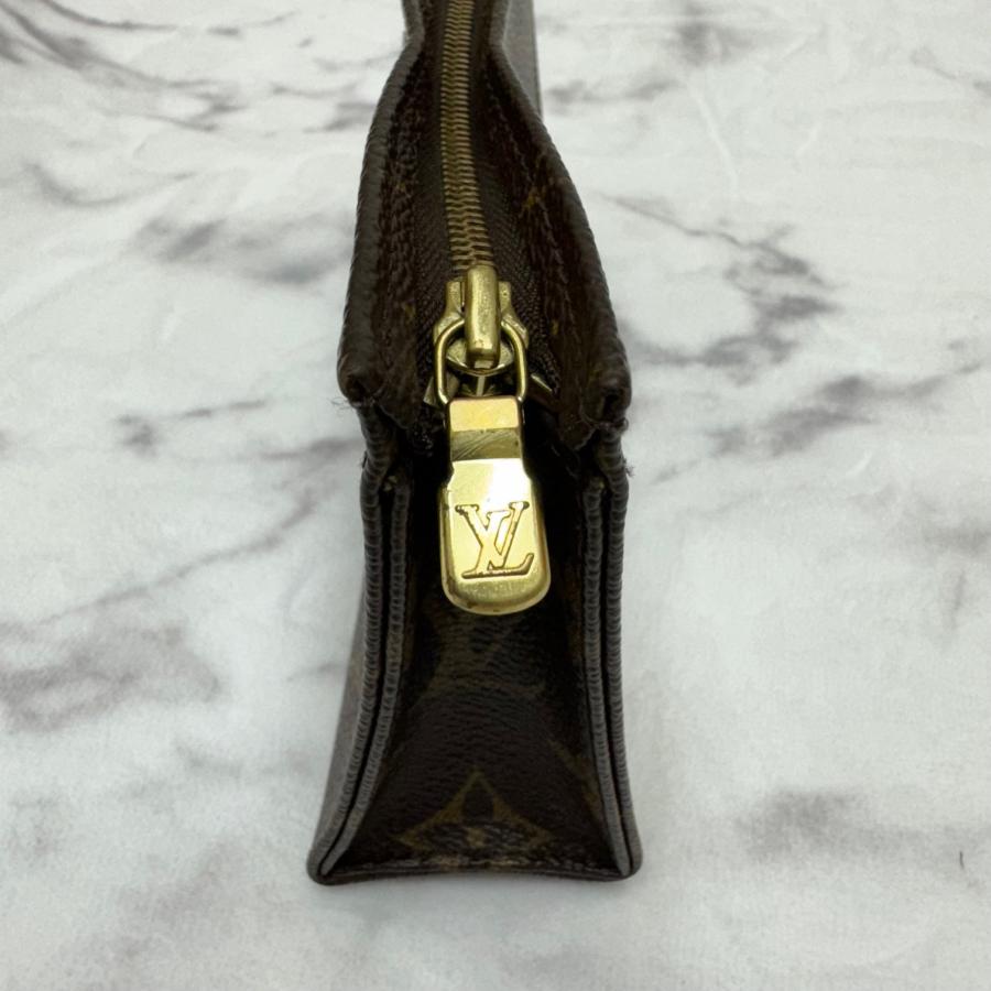 ルイヴィトン モノグラム ポッシュトワレット15 コスメポーチ