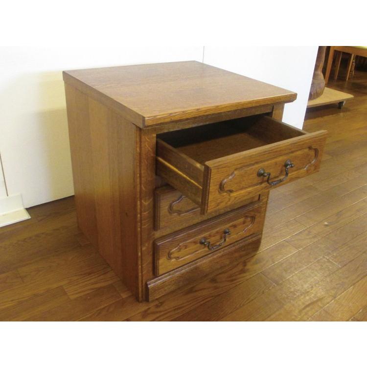 【送料無料】　ベルギー製　３段チェスト　ブラウン |  | 01