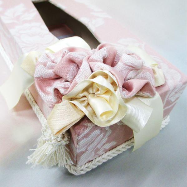 ジェニファーテイラー Heirloom Pink ティッシュカバー |  | 01