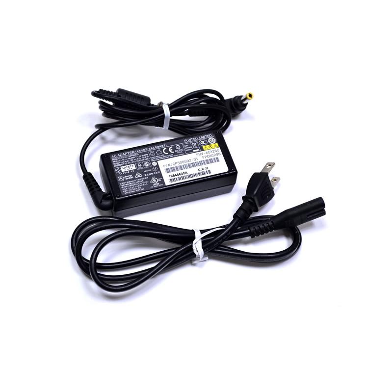 フルHD 13.3型 富士通 LIFEBOOK U939/A Core i5 8365U M.2SSD256G メモリ8G 顔認証 Webカメラ Wi-Fi USBType-C Windows11 | 富士通 | 04