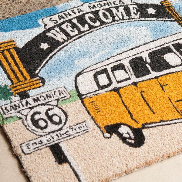 玄関マット WELCOME SANTA MONICA アメリカン雑貨 コイヤーマット 屋外 室内 屋内 洗える 薄型 滑り止め 店舗 おしゃれ ウェルカム ドアマット おしゃれ |  | 01