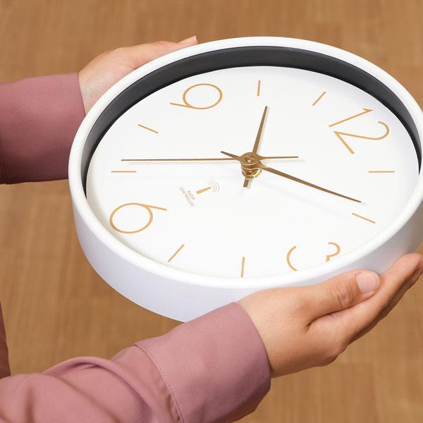 電波時計 掛け時計 壁掛け時計 電波時計 壁掛け 木製 時計 北欧 カラフル 結婚祝い 新築祝い 可愛い 壁掛け時計 おしゃれ かわいい 時計 内祝い 出産祝い ギフト |  | 01