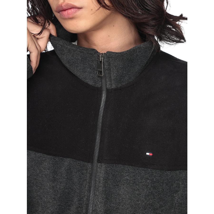 TOMMY HILFIGER（トミー・ヒルフィガー） スタンド フリース