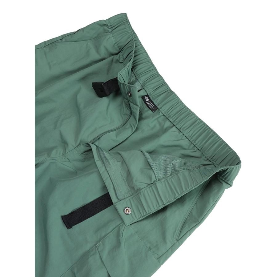 THE NORTH FACE（ザ ノースフェイス） ナイロン カーゴ ショートパンツ