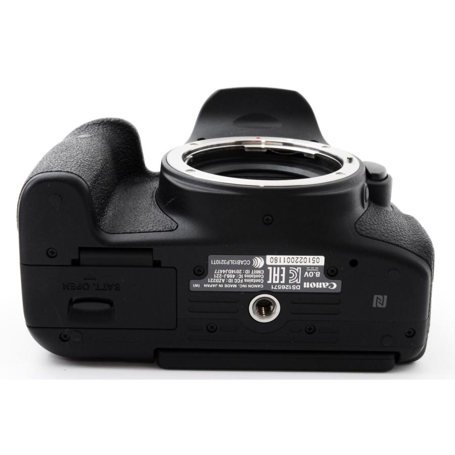 キヤノン（Canon） デジタル一眼 EOS Kiss X8i ダブルズーム 中古 新品