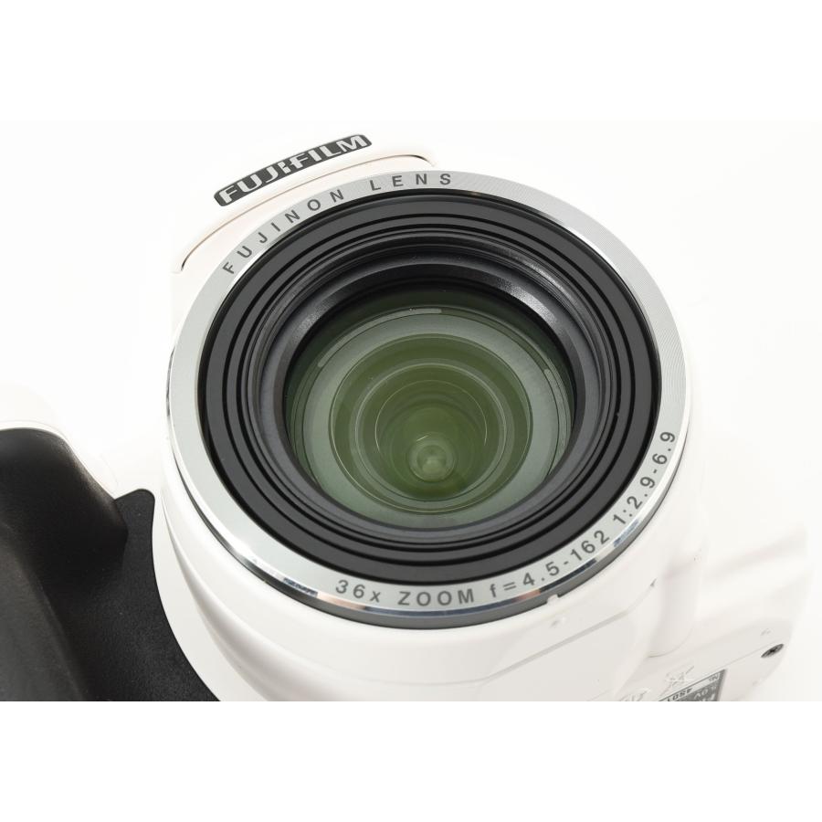 FinePix フジフイルム コンデジ FUJIFILM S8600 ホワイト 中古
