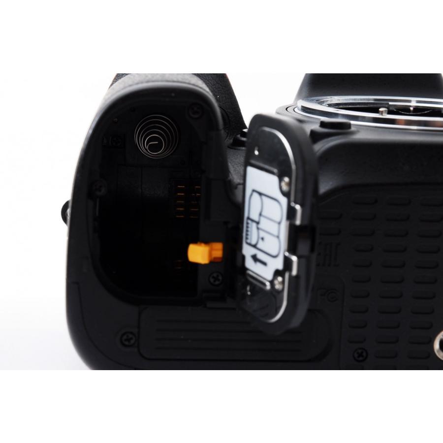 ニコン デジタル一眼 Nikon D7200 ダブルズーム 中古 Wi-Fi搭載 ニコン デジタル一眼 Nikon D7200 ダブルズーム 中古 Wi-Fi搭載