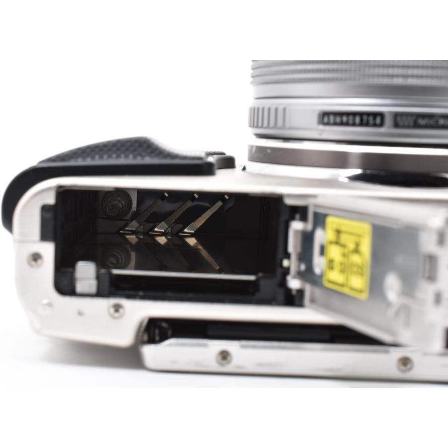 OLYMPUS PEN オリンパス ミラーレス一眼 Lite E-PL6 レンズキット