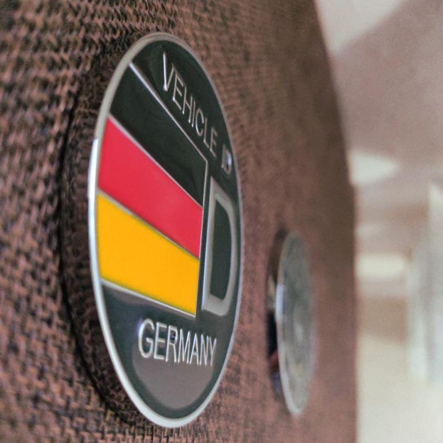 新製品】VW WolfsburgEditionエンブレム＆VEHICLE GERMANY（ドイツ車用