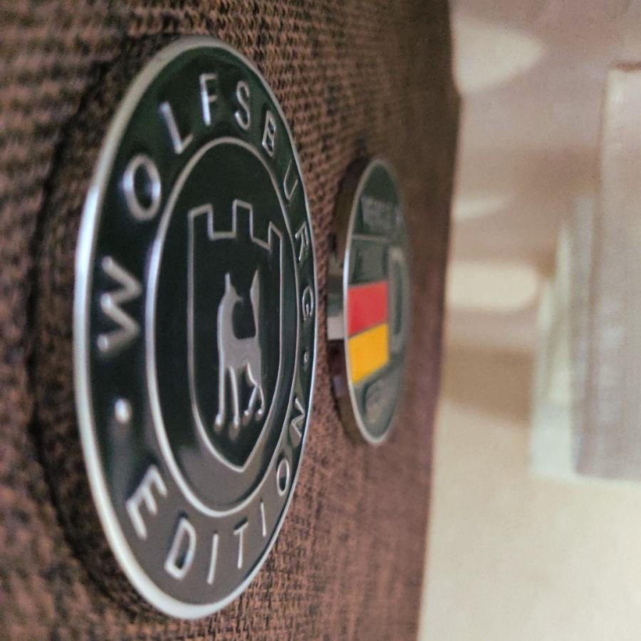 新製品】VW WolfsburgEditionエンブレム＆VEHICLE GERMANY（ドイツ車用