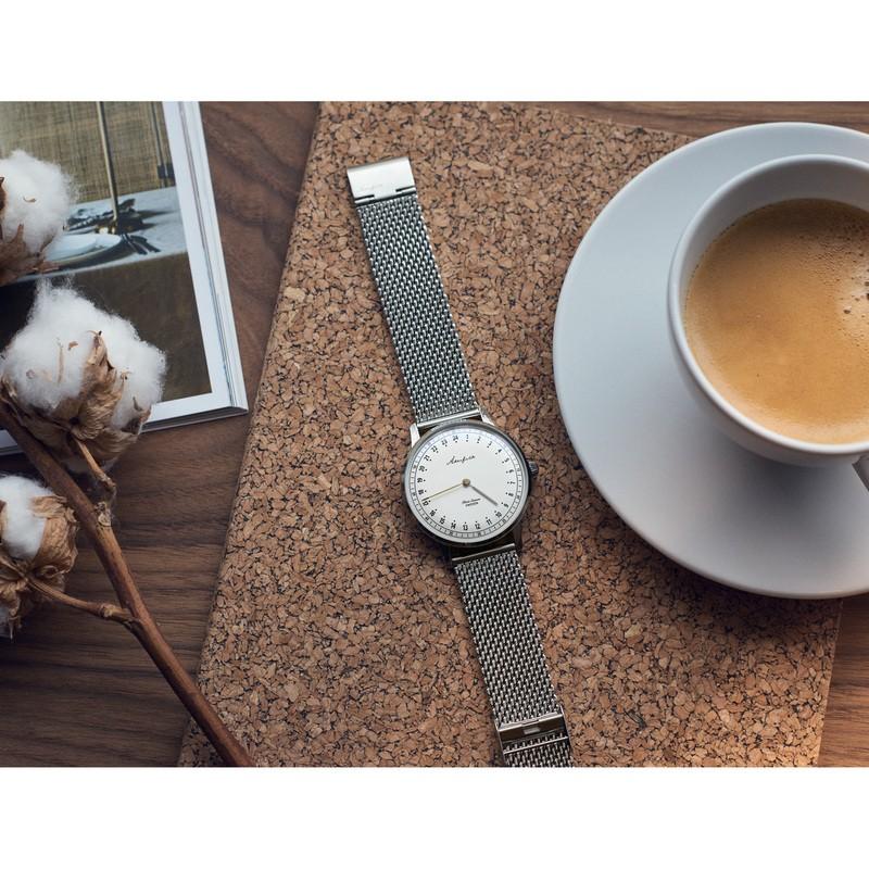 スウェーデン Åkerfalk オーカーフォーク 24時間表示 腕時計