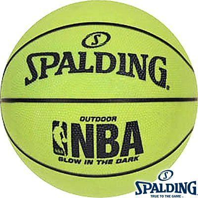 光る蓄光ストリート用バスケットボール7号 Spaldingグローインザダーク ラバー スポルディング73 7378 Ys150010098 アイヒーリング 通販 Yahoo ショッピング
