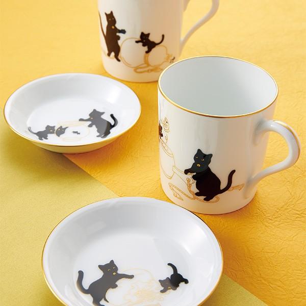 食器 マグカップ 大倉陶園 黒猫親子-縁起物語-II マグ「打ち出の小槌」 OKURAの画像