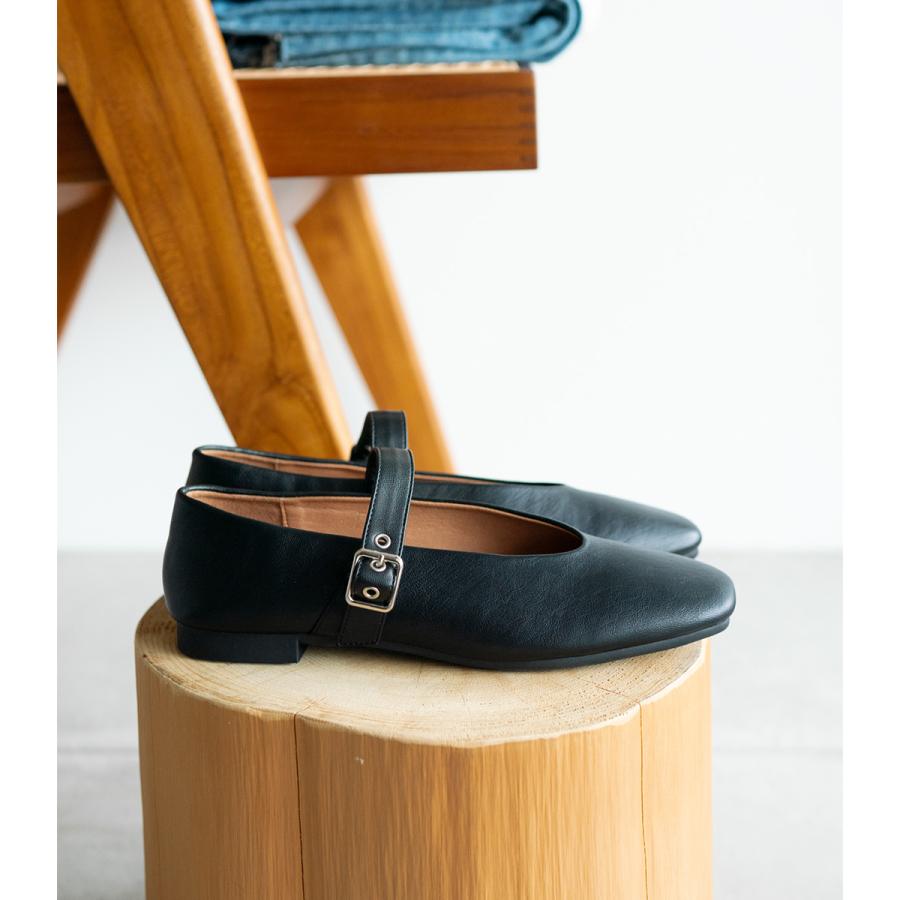 ペリーコ　メリージェーン　ストラップパンプス　スクエアトゥ　黒　23cm レザー ペリーコ メリージェーン ストラップパンプス スクエアトゥ 黒