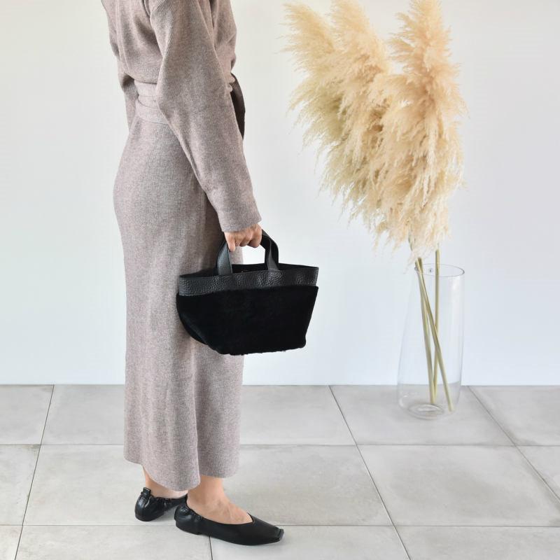 ふわふわ ミニ ムートン 大人 かわいい 本革 トートバッグ 舟形トート