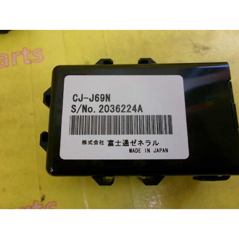 02-200946 スズキ純正バックアイカメラ（CJ-J69N） 岩槻 : アイパーツ