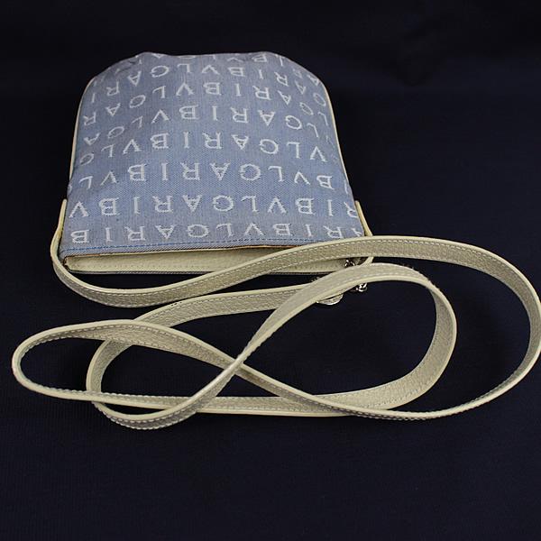 BVLGARI ブルガリ ショルダーバッグ ポシェット ロゴマニア 水色 斜め  