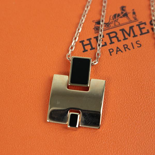 HERMES エルメス HERMES アイリーン Hネックレス ペンダント H HERMES エルメス HERMES アイリーン Hネックレス ペンダント H