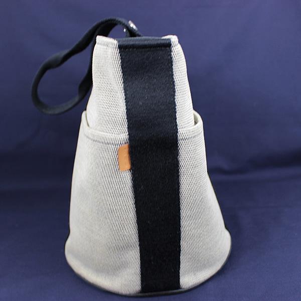 HERMES エルメス トートバッグ ハンドバッグ サクソーPM 美品 HERMES エルメス トートバッグ ハンドバッグ サクソーPM 美品