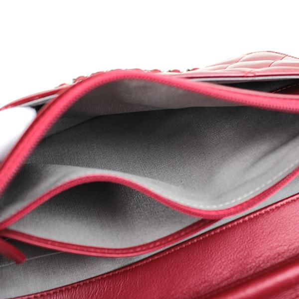 CHANEL（シャネル） チェーンウォレット 長財布 ショルダーバッグ 赤