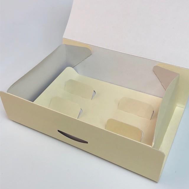B12430 アーチ きぬ 4×6（200枚） 120×180×65(55)mm プチギフト箱 クッキーギフト箱 パッケージ中澤の画像
