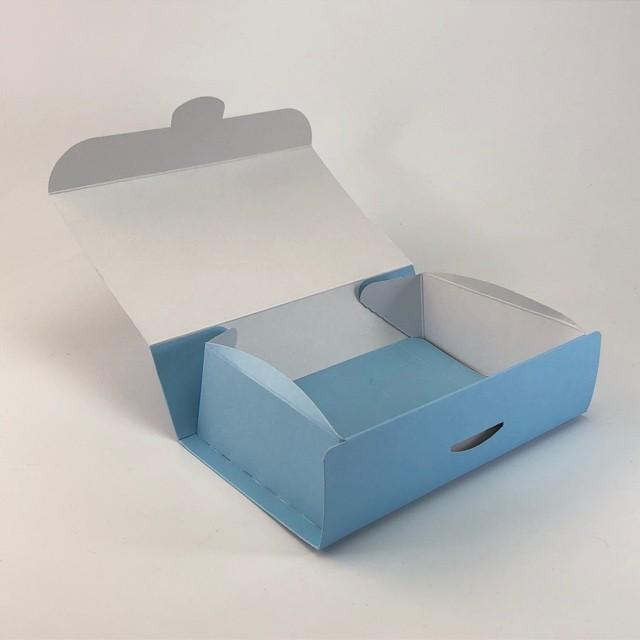 B12630 アーチ そら 4×6（200枚） 120×180×65(55)mm プチギフト箱 クッキーギフト箱 パッケージ中澤の画像