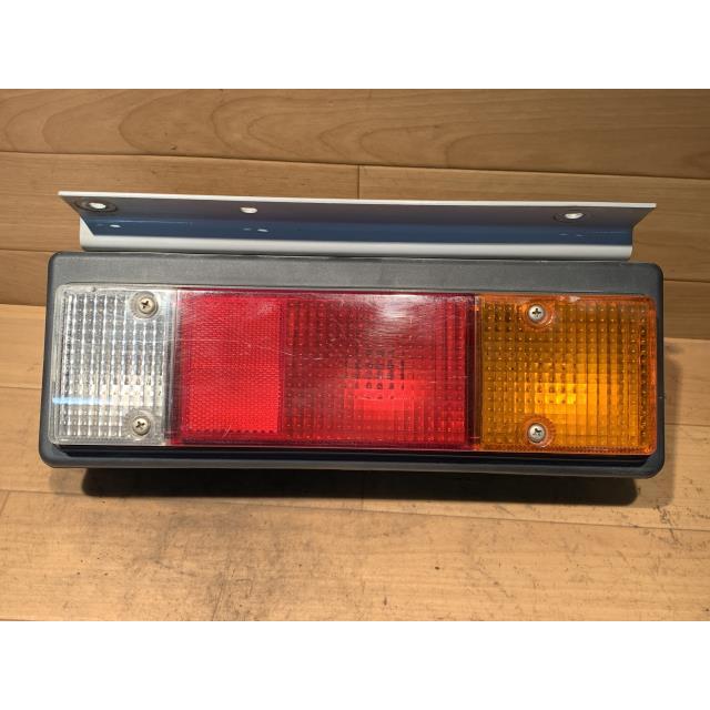 キャンター TKG-FEB50 右テールランプ MK580765 : IAC-PARTS - 通販