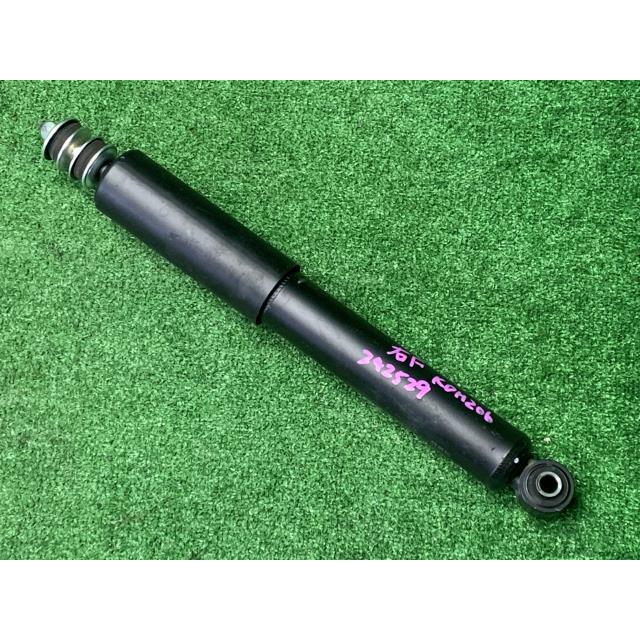 ハイエース ADF-KDH206V 右Fショックアブソーバー 48511-80105 : IAC