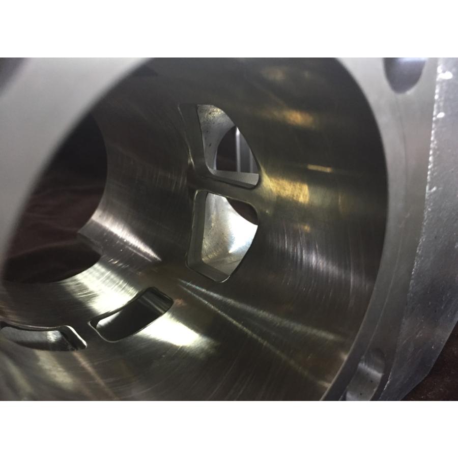 kawasaki H2　750ss　削り出しビレットシリンダー　ICBM(R)アルミメッキシリンダー受注申し込み。 |  | 05