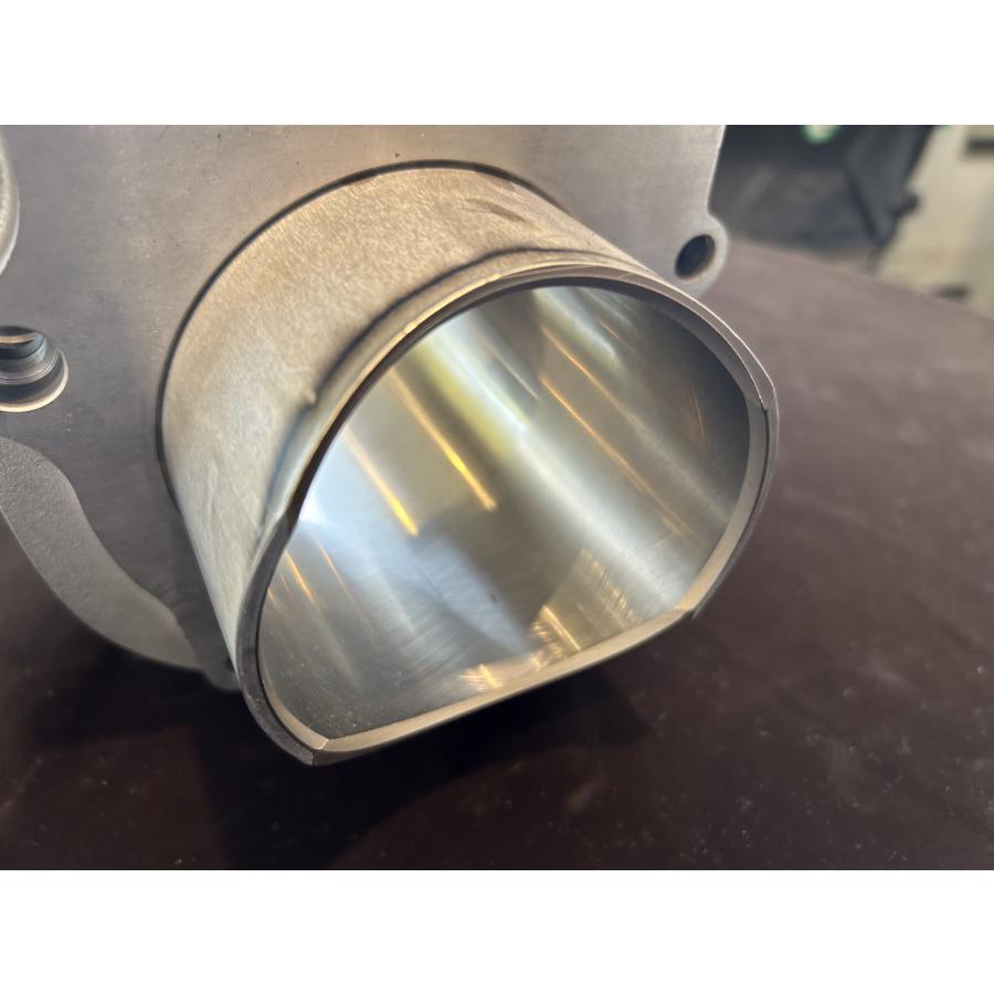 ヤマハSR500 400　OMC コンプリートシリンダーヘッド 面研ポート加工品 ヤマハSR500 400 OMC コンプリートシリンダーヘッド 面研ポート