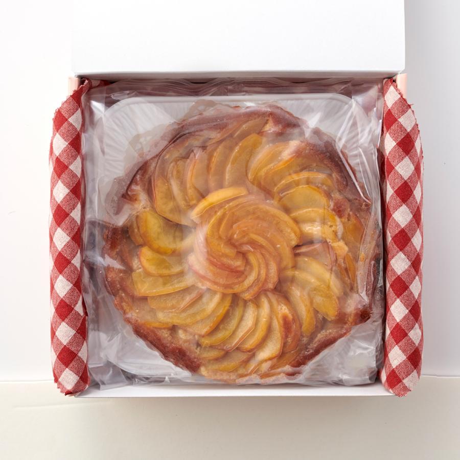 りんご園で焼いた至福のアップルタルト 藤田観光りんご園 奥久慈 りんご園で焼いた至福のアップルタルト 藤田観光りんご園 奥久慈