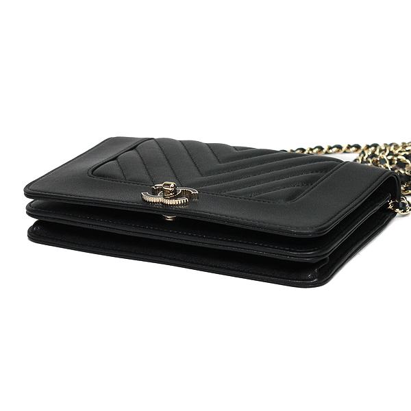 シャネル CHANEL チェーンウォレット マドモアゼルライン V シャネル CHANEL チェーンウォレット マドモアゼルライン V