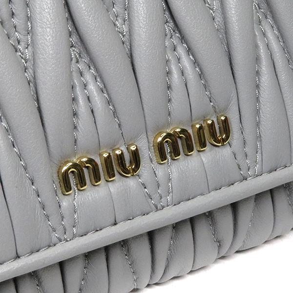 miu ミュウミュウ MIUMIU チェーンウォレット マテラッセ NUBE miu ミュウミュウ MIUMIU チェーンウォレット マテラッセ NUBE