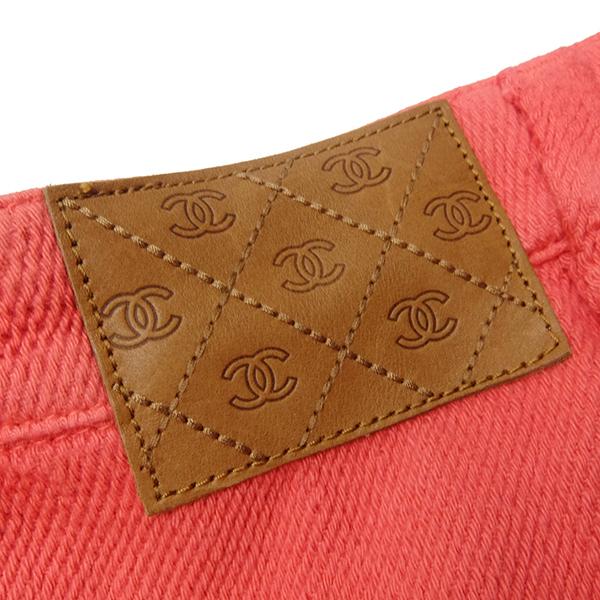 CHANEL（シャネル） ショートパンツ チェーンココマークベルト付き