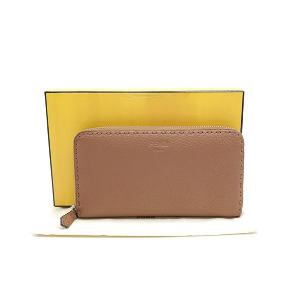 FENDI 長財布　美品 FENDI（フェンディ） 長財布 セレリア ジップアラウンド ウォレット