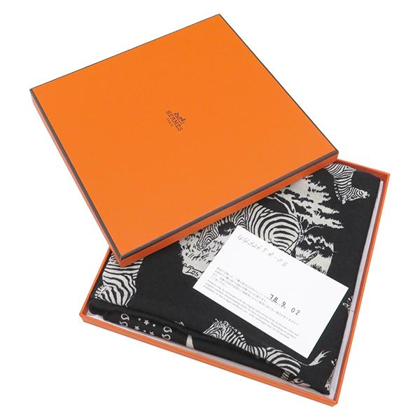 HERMES エルメス スカーフ カレ55 CARRE ブラック×ホワイト HERMES エルメス スカーフ カレ55 CARRE ブラック×ホワイト