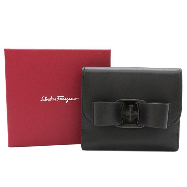 FERRAGAMO サルヴァトーレ・フェラガモ 二つ折り財布 ヴァラ FERRAGAMO サルヴァトーレ・フェラガモ 二つ折り財布 ヴァラ