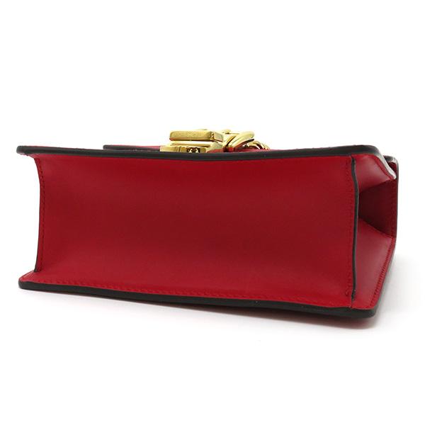 GUCCI（グッチ） ショルダーバッグ シルヴィ ミニ チェーン レッド